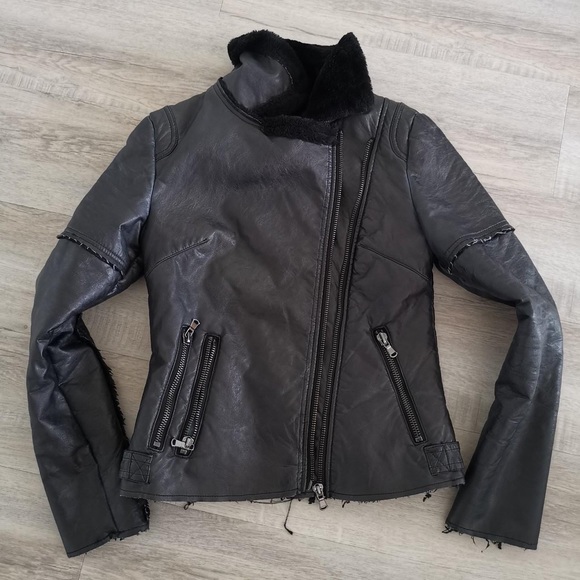 Faux leather jacket - Picture 4 of 4